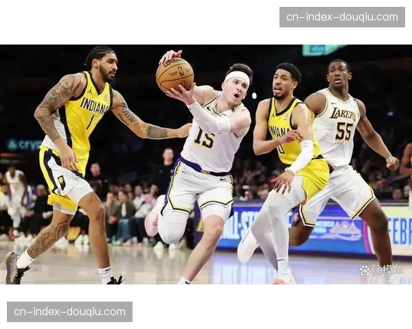 足迹中心球馆迎湖人太阳对决,全美直播安排引关注 足迹中心球馆迎湖人太阳对决,全美直播安排引关注